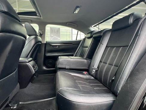 Used 2017 Lexus ES 350 w/ Luxury Package image 20