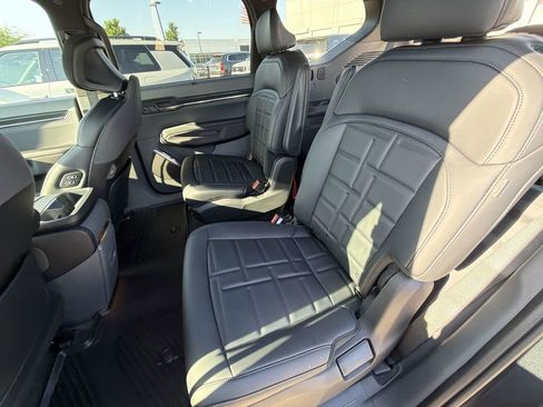 New 2026 Kia EV9 Land AWD/4WD image 27