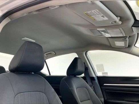 Used 2023 Nissan Altima 2.5 SV FWD image 25
