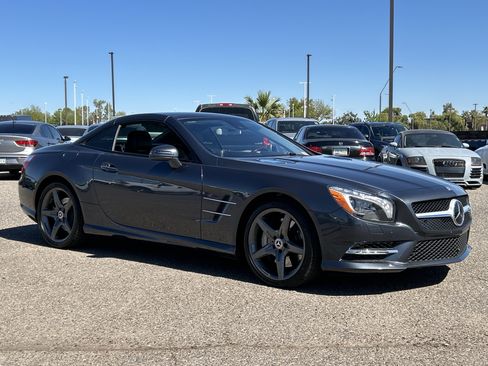 Used 2013 Mercedes-Benz SL 550 image 7