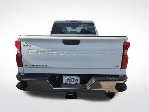 Used 2023 Chevrolet Silverado 2500 LT w/ Convenience Package AWD/4WD image 4