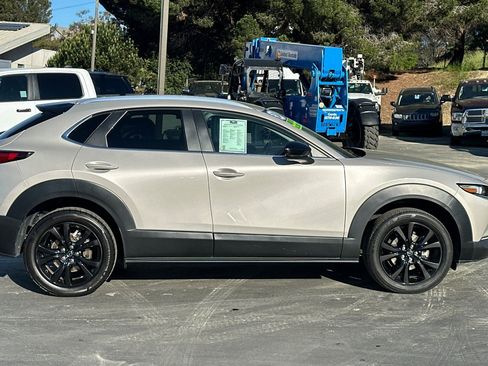 Used 2024 MAZDA CX-30 AWD 2.5 S w/ Select Sport Pkg image 3