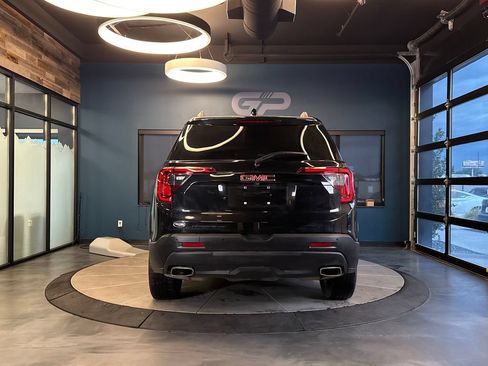 Used 2023 GMC Acadia SLE w/ Elevation Edition AWD/4WD image 4