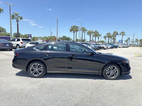 Used 2024 Honda Accord EX-L image 5