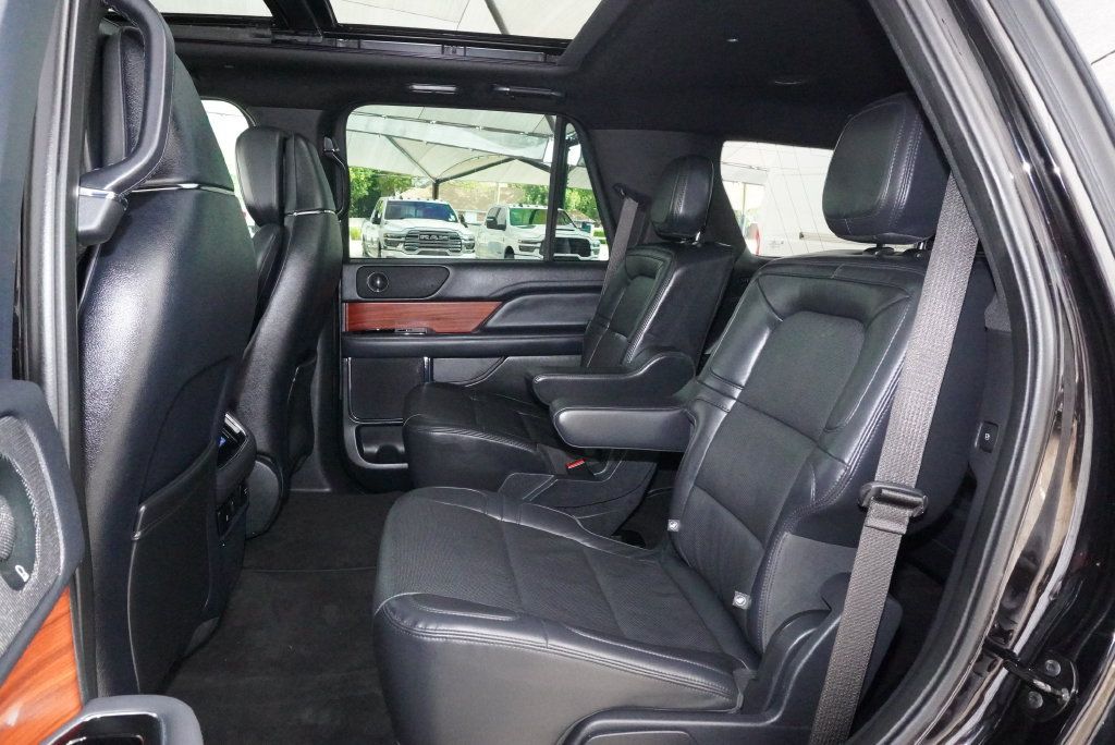 Used 2024 Lincoln Navigator Reserve AWD/4WD image 29