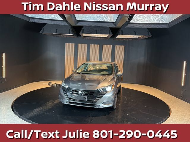 Used 2024 Nissan Versa SV FWD image 1