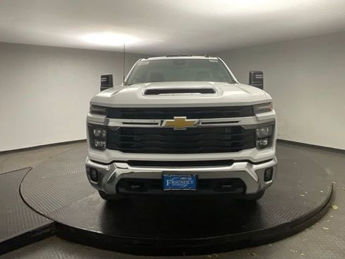 New 2026 Chevrolet Silverado 2500 LT w/ Convenience Package image 2