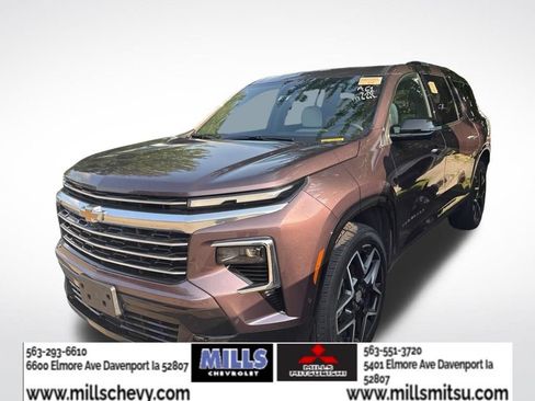 Used 2026 Chevrolet Traverse High Country w/ LPO, Floor Liner Package FWD image 1