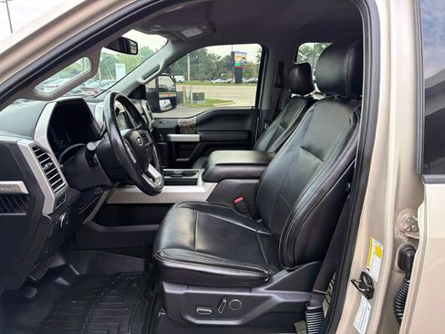 Used 2017 Ford F250 Lariat w/ Lariat Value Package AWD/4WD image 10