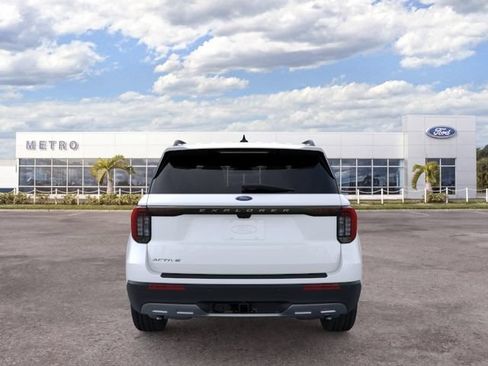 New 2026 Ford Explorer Active w/ Active Comfort Package RWD image 5