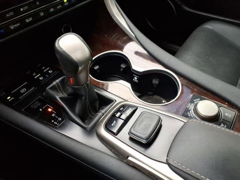 Used 2019 Lexus RX 450h image 22