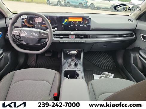New 2026 Kia K4 LXS FWD image 14