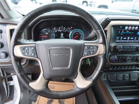 Used 2019 GMC Sierra 3500 Denali w/ Duramax Plus Package image 29