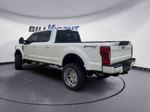 Used 2022 Ford F250 Lariat w/ Lariat Ultimate Package AWD/4WD image 3