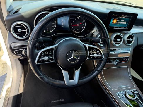 Used 2019 Mercedes-Benz C 300 Sedan image 16