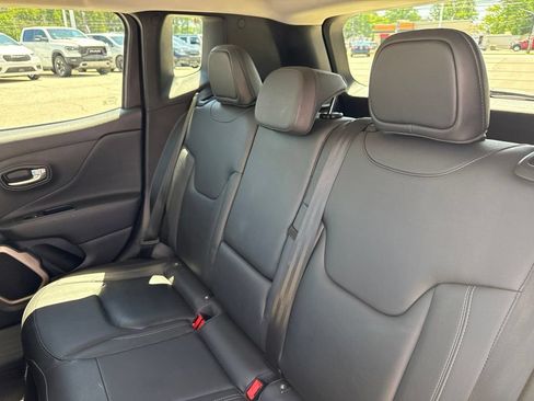 Used 2017 Jeep Renegade Limited AWD/4WD image 31