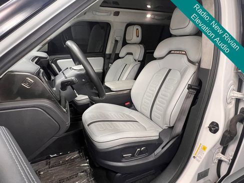 Used 2023 Rivian R1S Adventure image 4