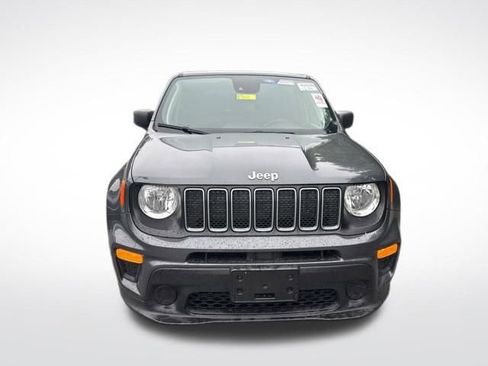 Used 2023 Jeep Renegade Latitude AWD/4WD image 8