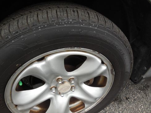 Used 2014 Subaru Forester 2.5i image 24