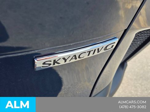 Used 2024 MAZDA CX-50 AWD 2.5 S w/ Preferred Package image 12