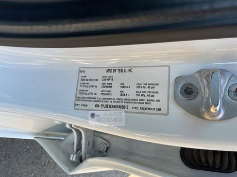 Used 2019 Tesla Model 3 Mid Range image 27
