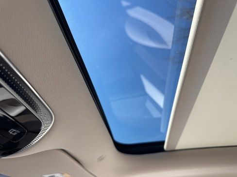 Certified 2022 Mercedes-Benz EQS 580 4MATIC Sedan image 22