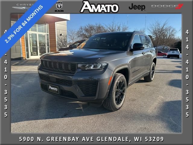 New 2026 Jeep Grand Cherokee Altitude AWD/4WD image 1