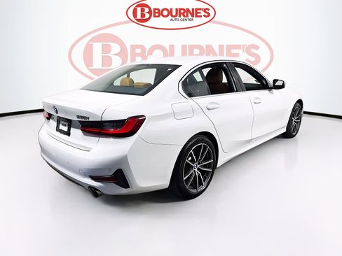 Used 2022 BMW 330i xDrive Sedan w/ Convenience Package AWD/4WD image 10