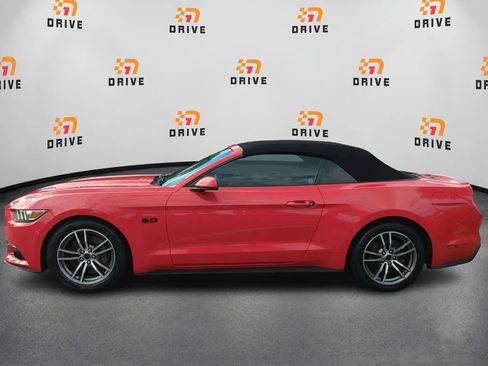 Used 2017 Ford Mustang GT Premium image 8