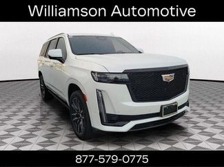 Used 2021 Cadillac Escalade Sport Platinum w/ Heavy-Duty Trailer Package AWD/4WD video 1