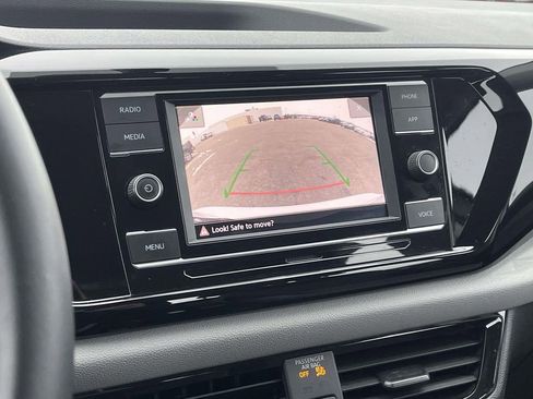 Used 2023 Volkswagen Taos S image 26