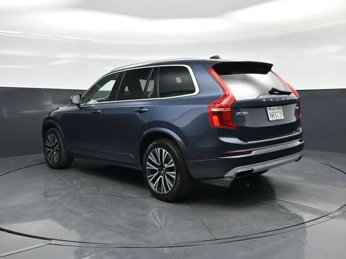 Used 2021 Volvo XC90 T5 Momentum w/ Protection Package Premier AWD/4WD image 5