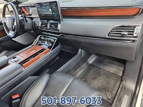 Used 2024 Lincoln Navigator Reserve AWD/4WD image 19