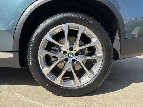 Certified 2024 BMW X5 xDrive40i w/ Premium Package AWD/4WD image 28