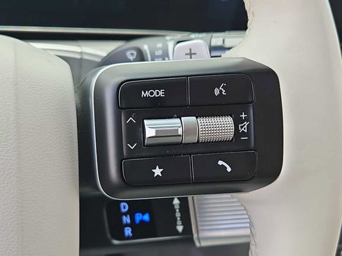 Certified 2025 Hyundai Santa Fe SEL AWD/4WD image 24