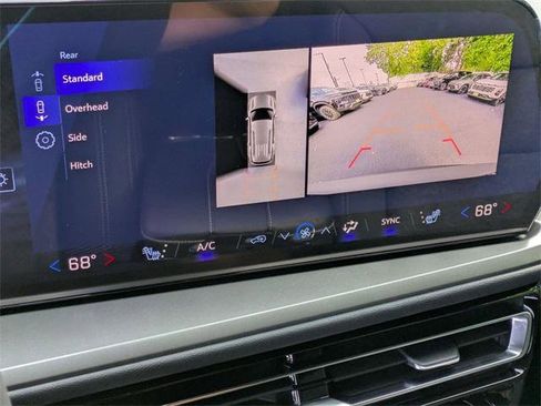 New 2026 Chevrolet Traverse LT w/ Driver Confidence Package image 17