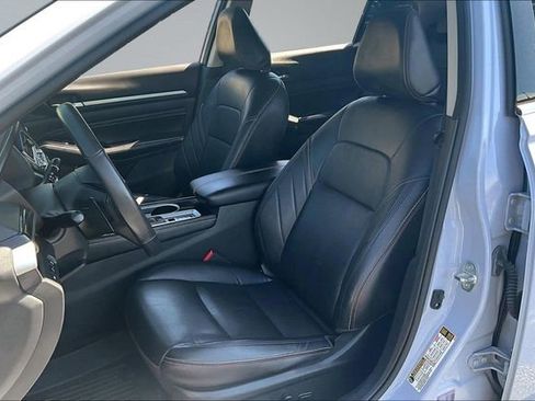 Used 2023 Nissan Altima 2.5 SR AWD/4WD image 20