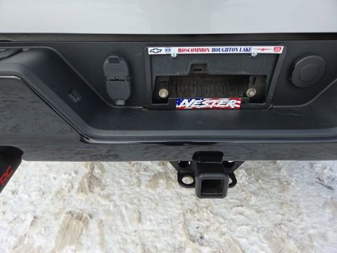 Used 2022 Chevrolet Silverado 1500 Custom Trail Boss w/ LPO, Dark Essentials Package image 20