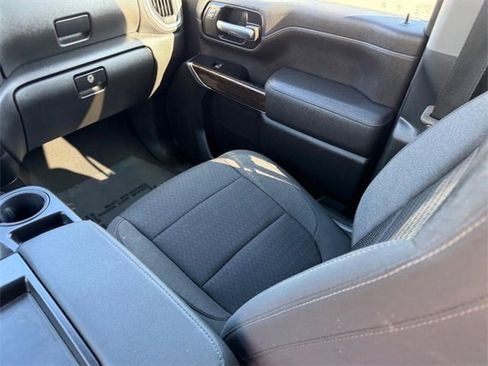 Used 2023 GMC Sierra 2500 SLE image 14