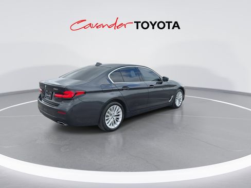 Used 2023 BMW 530i xDrive w/ Premium Package image 8