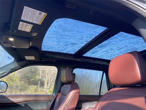 Used 2024 Ford Expedition Max Limited image 60