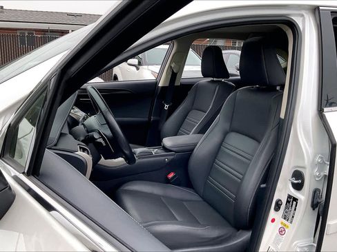 Used 2018 Lexus NX 300h AWD image 27