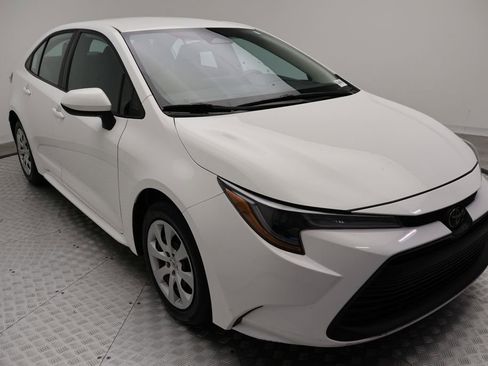 Certified 2024 Toyota Corolla LE FWD image 6