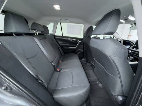 Certified 2024 Toyota RAV4 LE AWD/4WD image 7