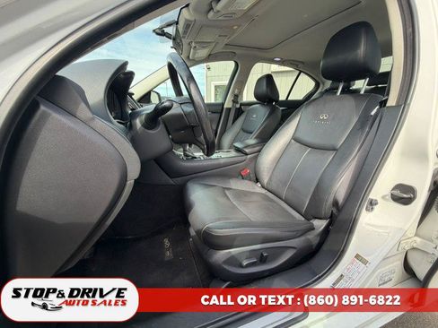 Used 2014 INFINITI Q50 AWD w/ Moonroof Package image 15