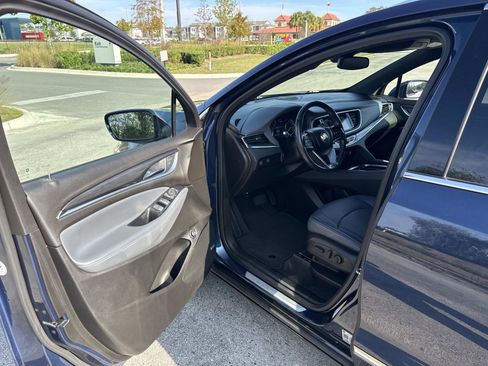 Used 2023 Buick Enclave Essence w/ Experience Buick Package image 19