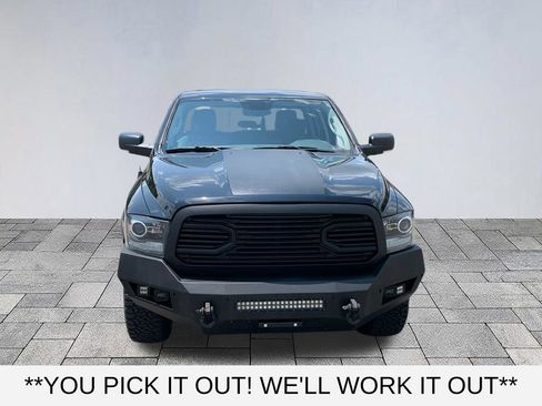 Used 2019 RAM 1500 Warlock AWD/4WD image 2