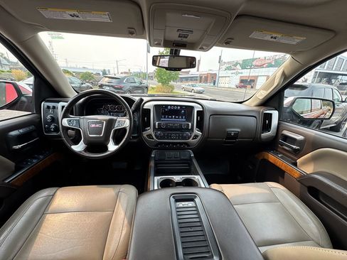 Used 2018 GMC Sierra 1500 SLT w/ SLT Premium Package AWD/4WD image 36