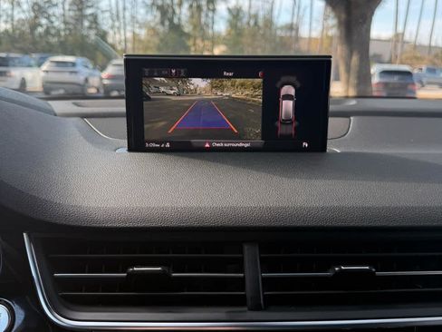 Used 2018 Audi Q7 3.0T Prestige image 22