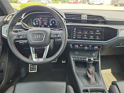 Certified 2025 Audi Q3 2.0T Premium Plus w/ Premium Plus Package AWD/4WD image 2